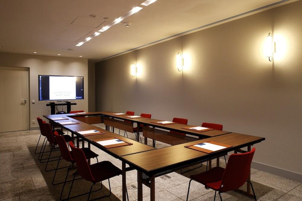 hotel image 9