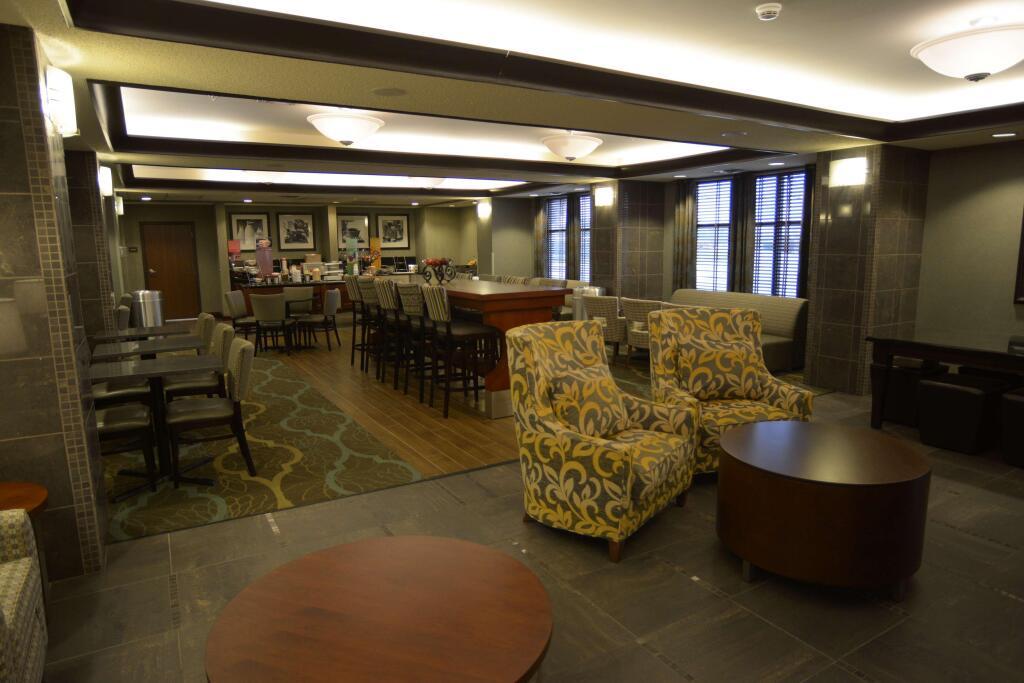 hotel image 10