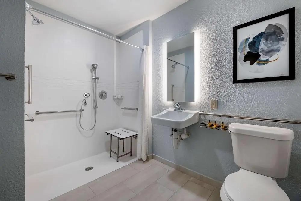 hotel image 13