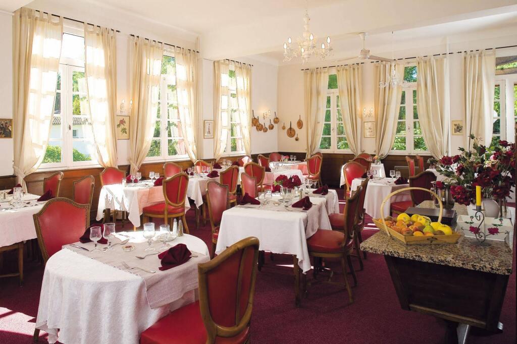 hotel image 11