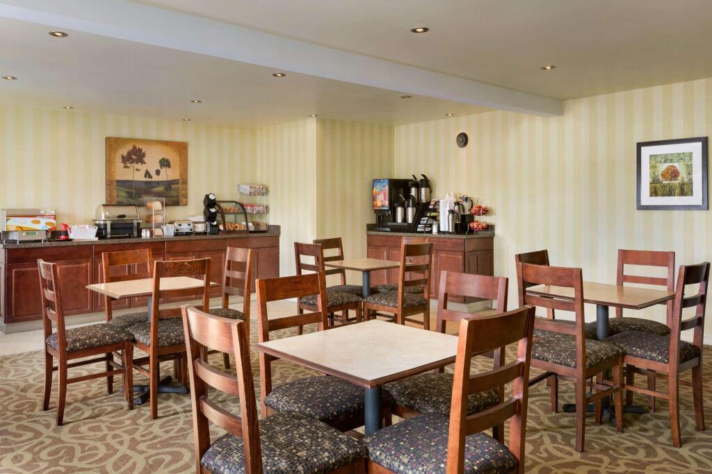 hotel image 8