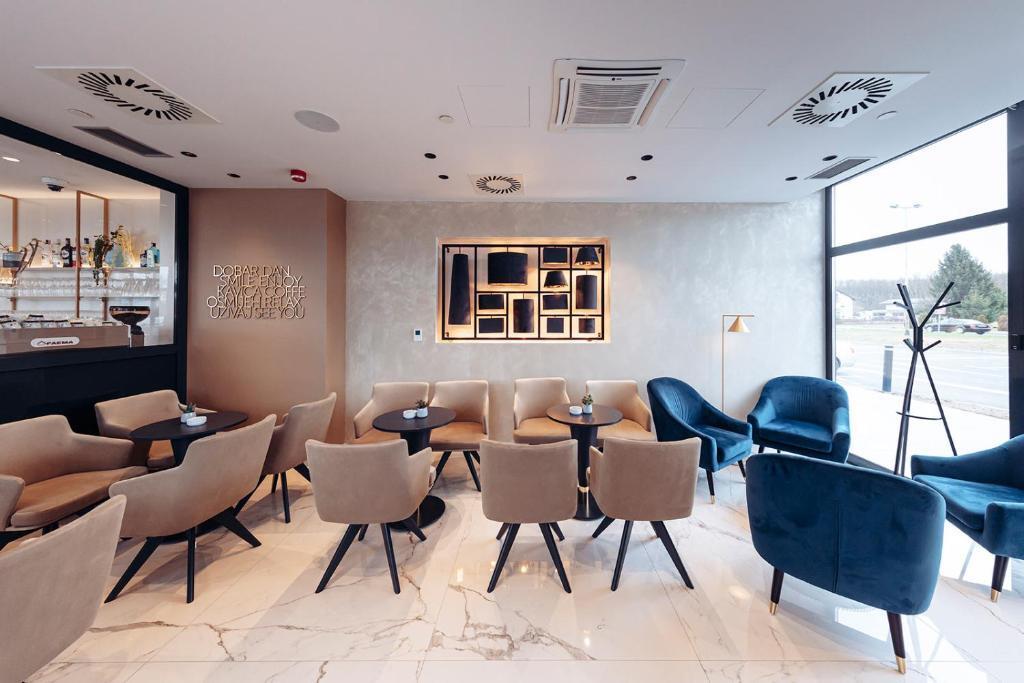 hotel image 11