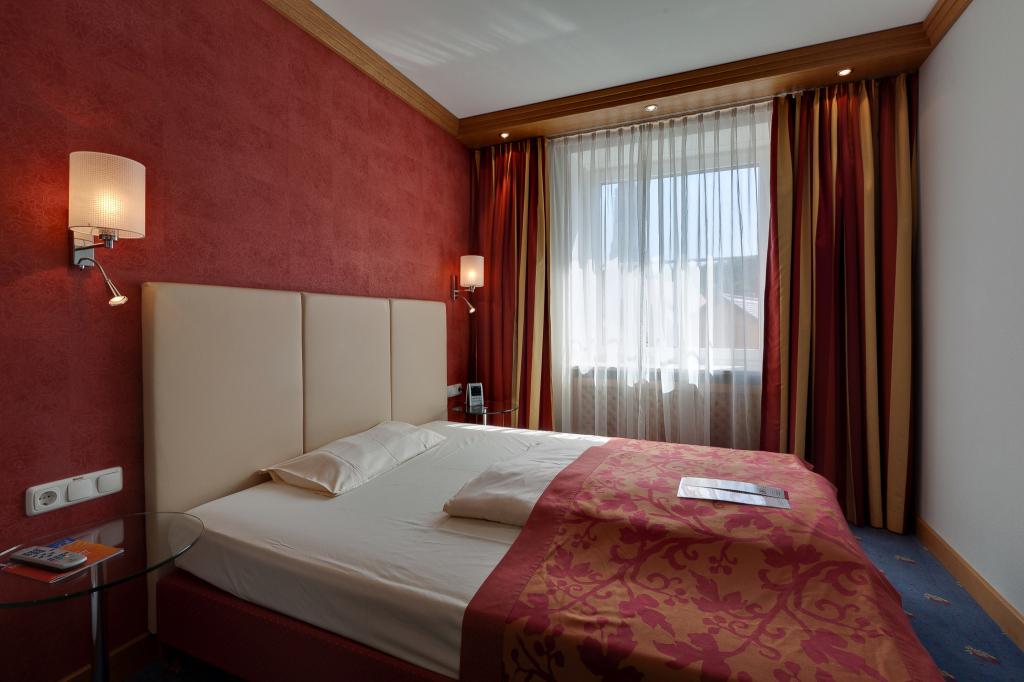 hotel image 13