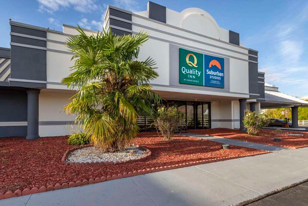 hotel image 10