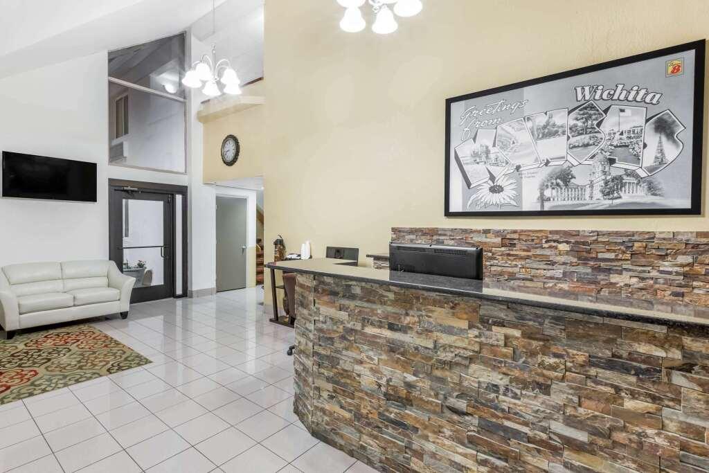 hotel image 11