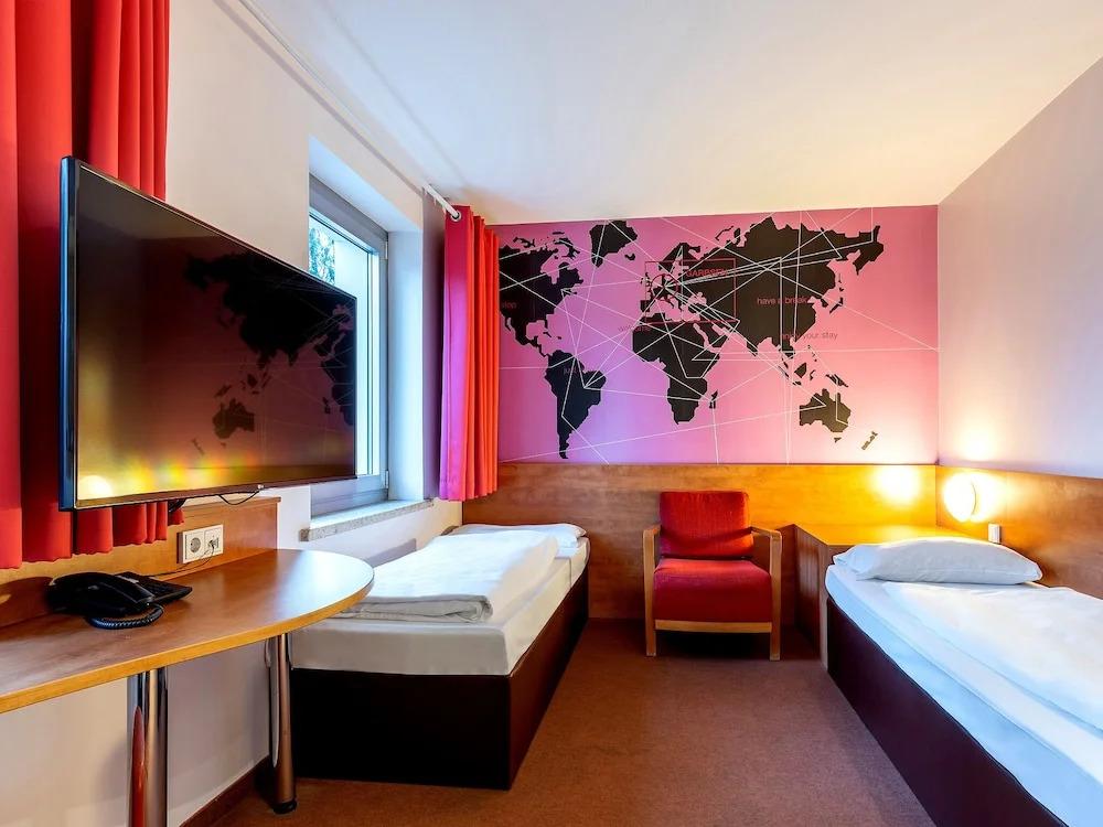 hotel image 11