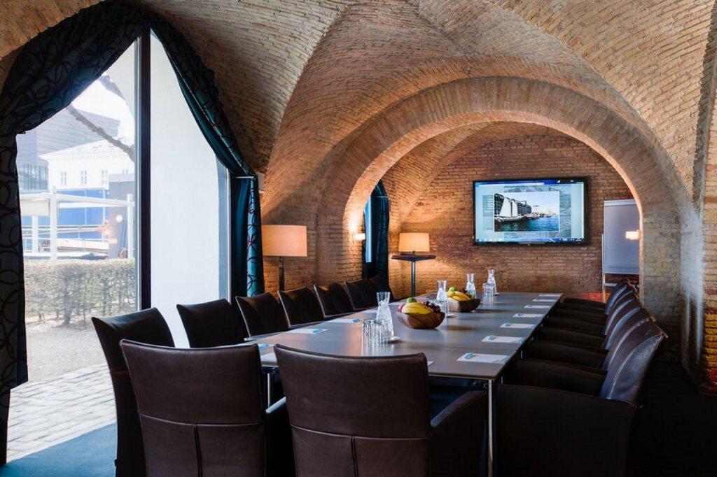 hotel image 12