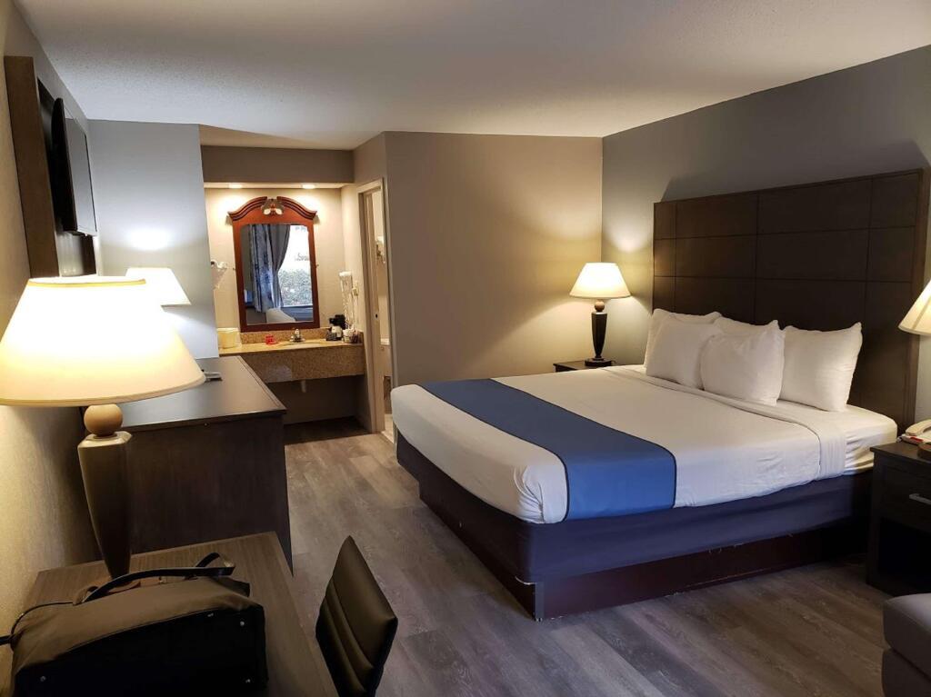 hotel image 12