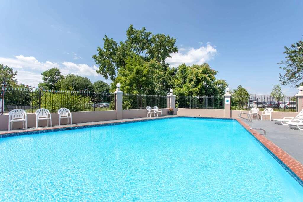 hotel image 11