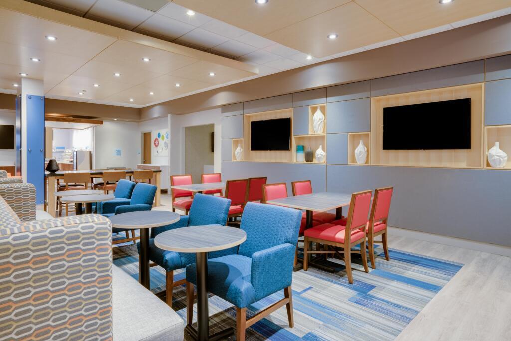 hotel image 12