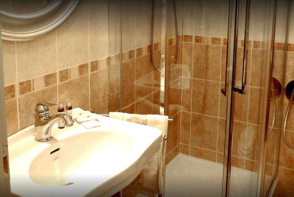 hotel image 36