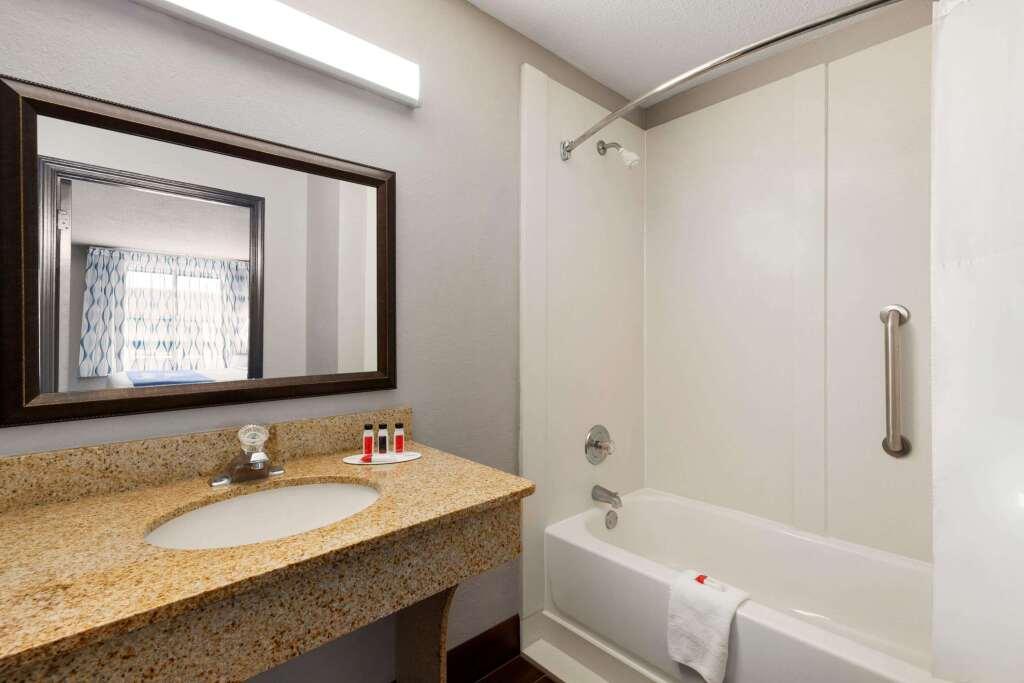 hotel image 13
