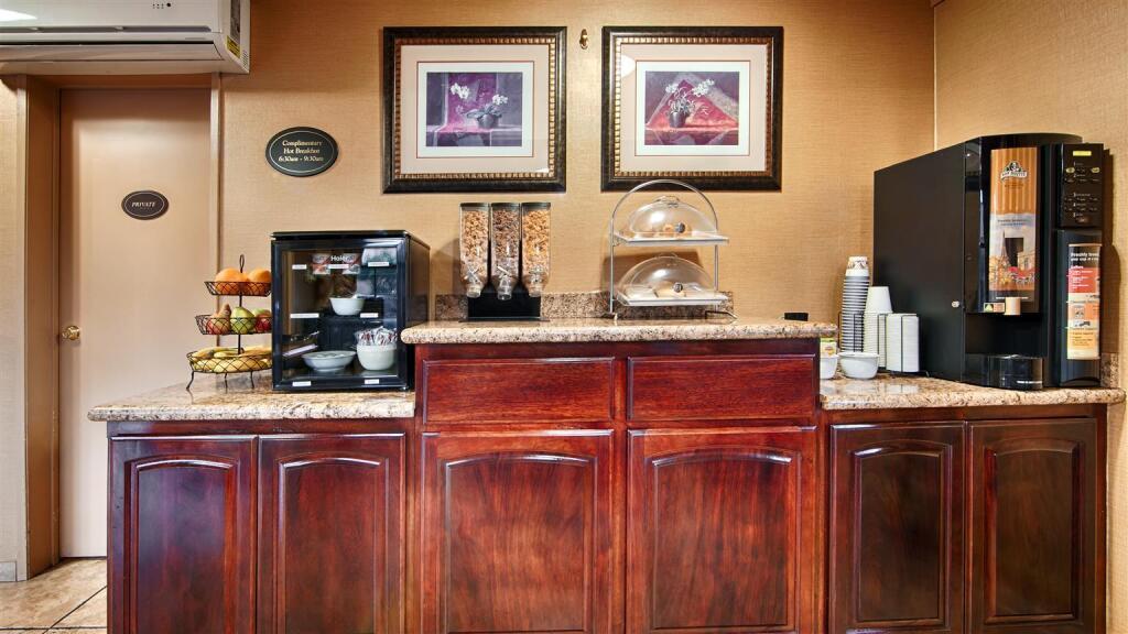 hotel image 12