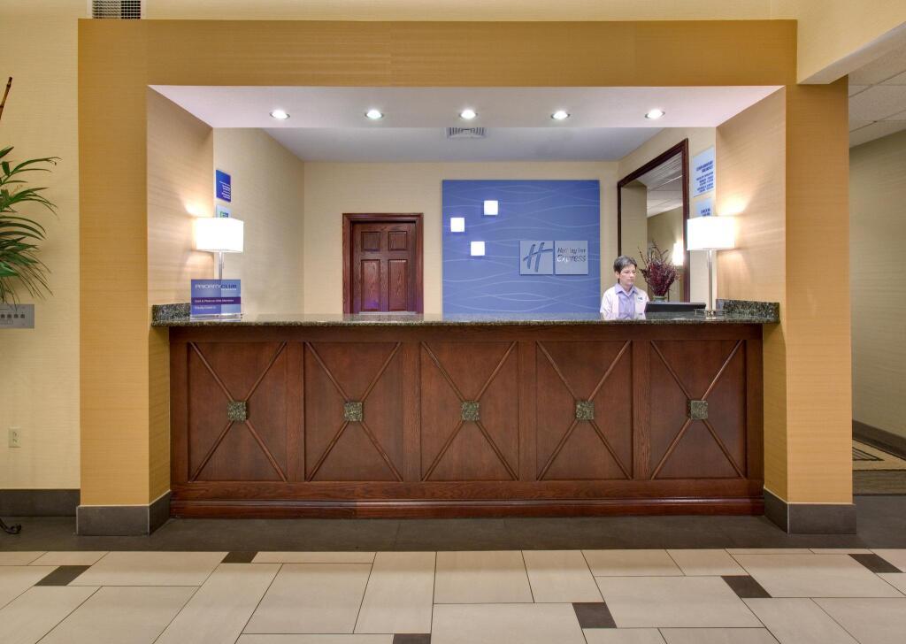hotel image 16