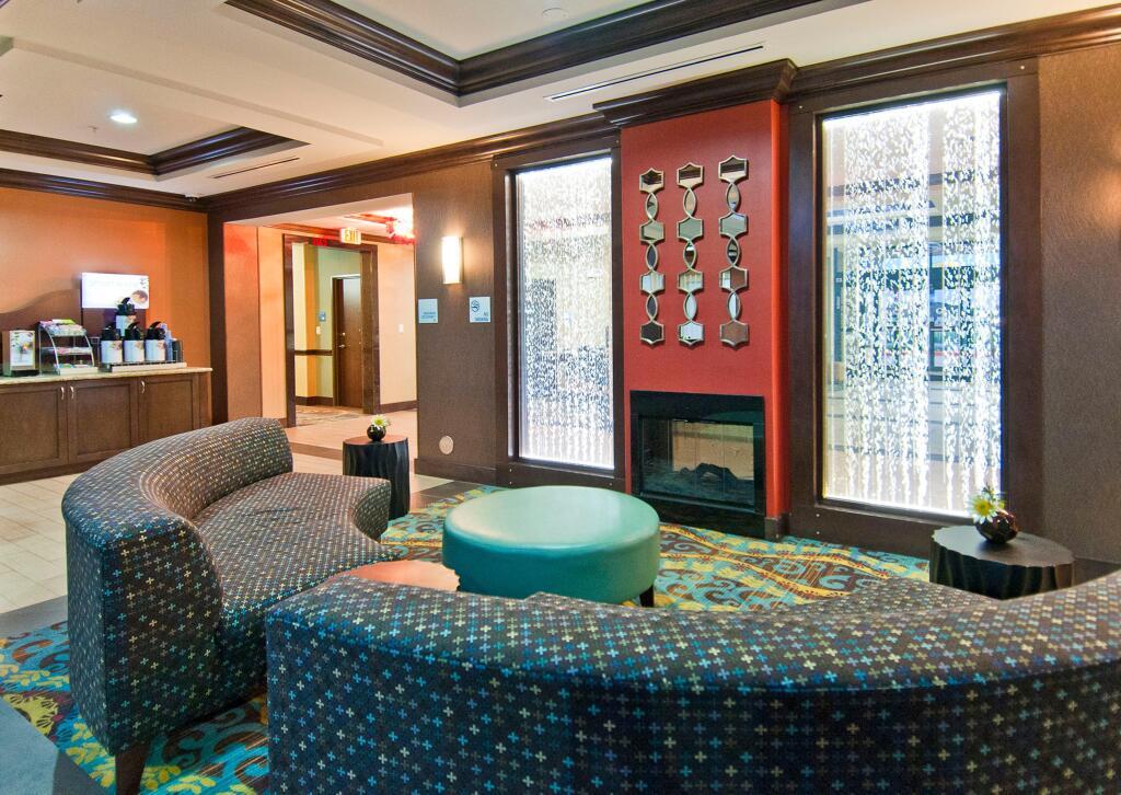 hotel image 10