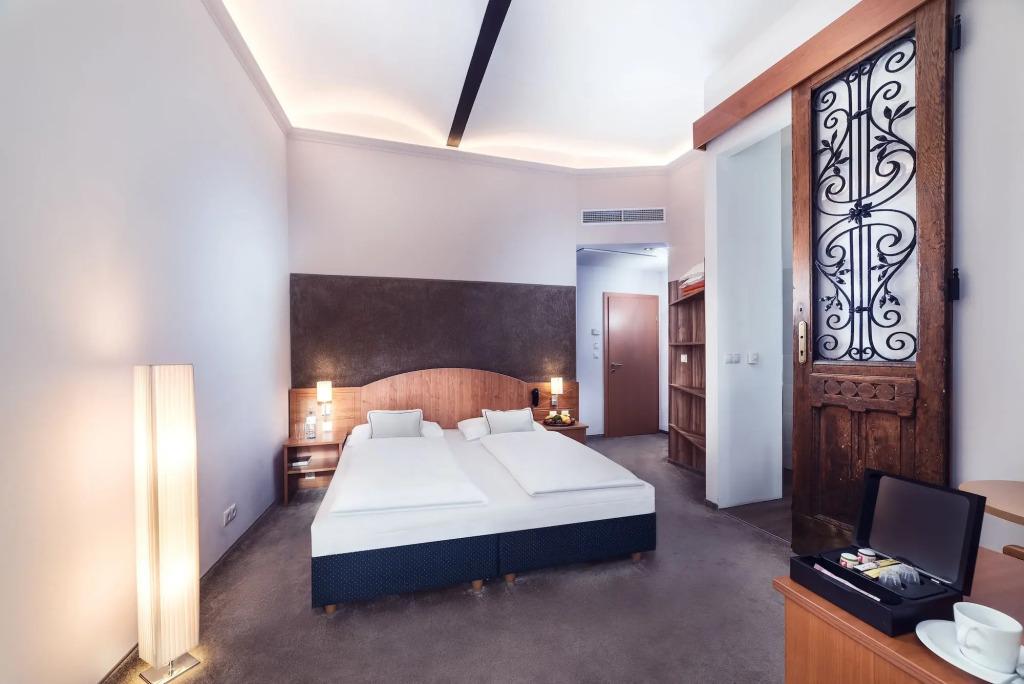 hotel image 14