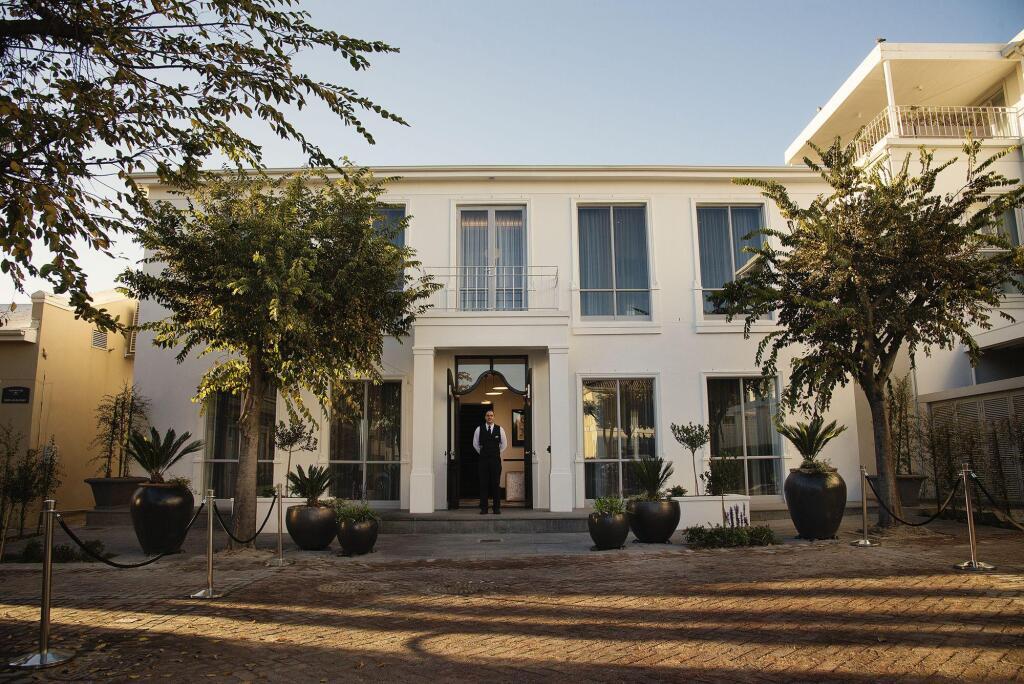 hotel image 11
