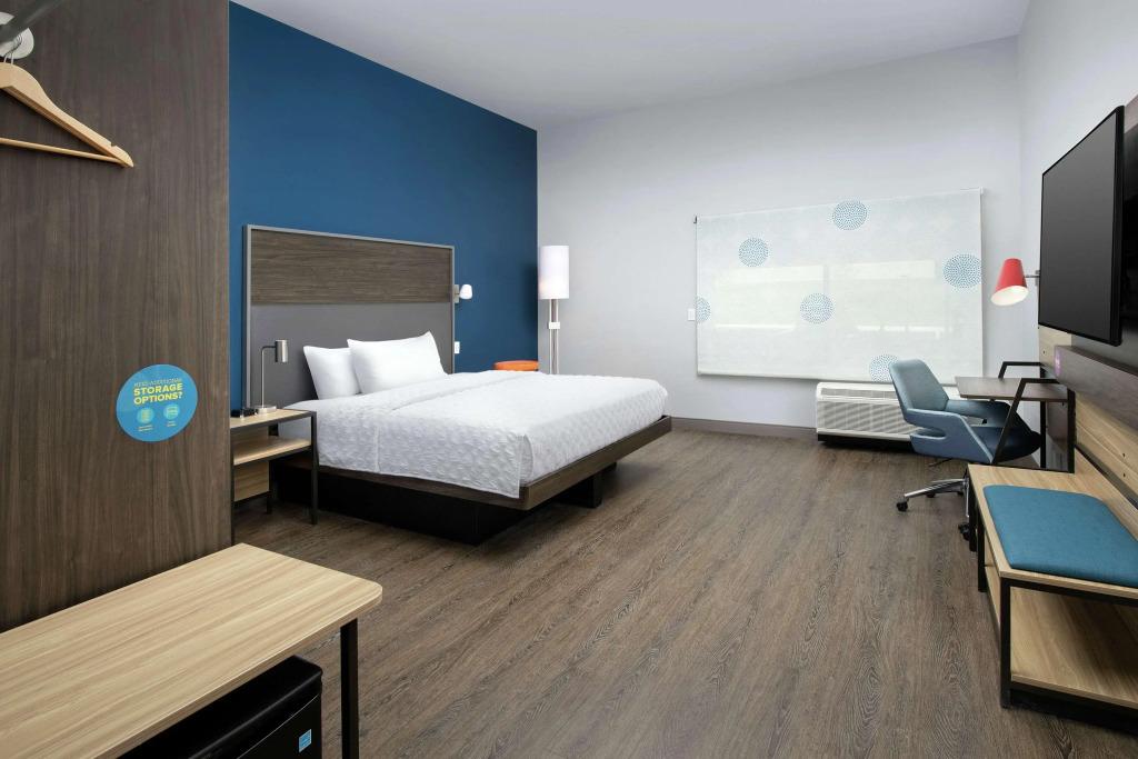 hotel image 13
