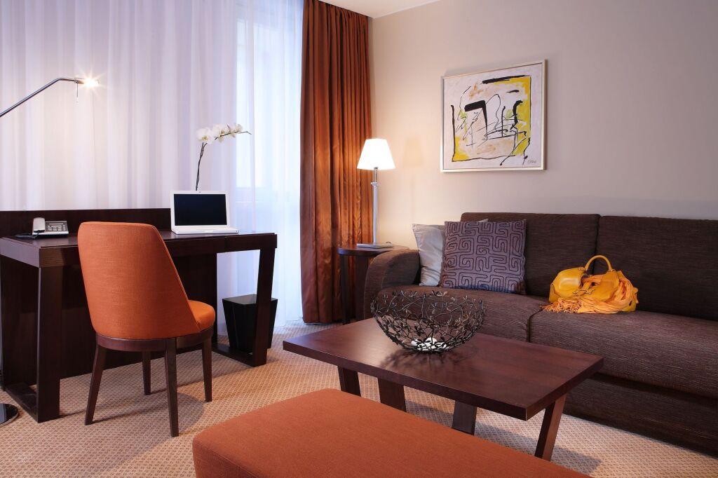 hotel image 16