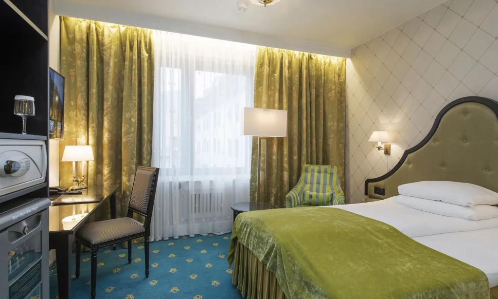 hotel image 11