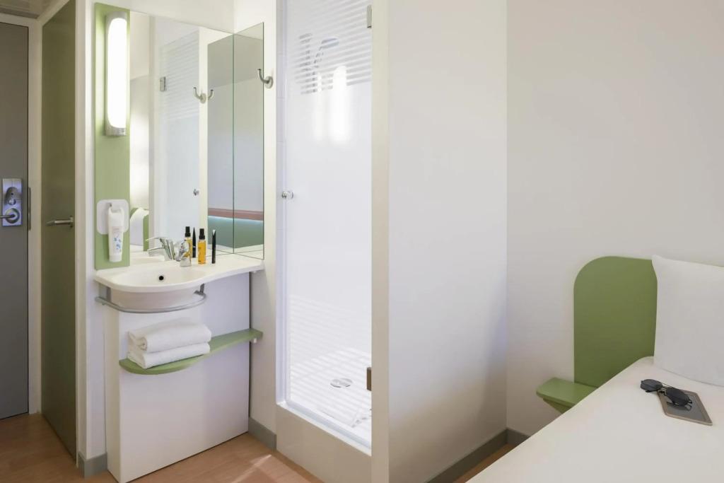 hotel image 16