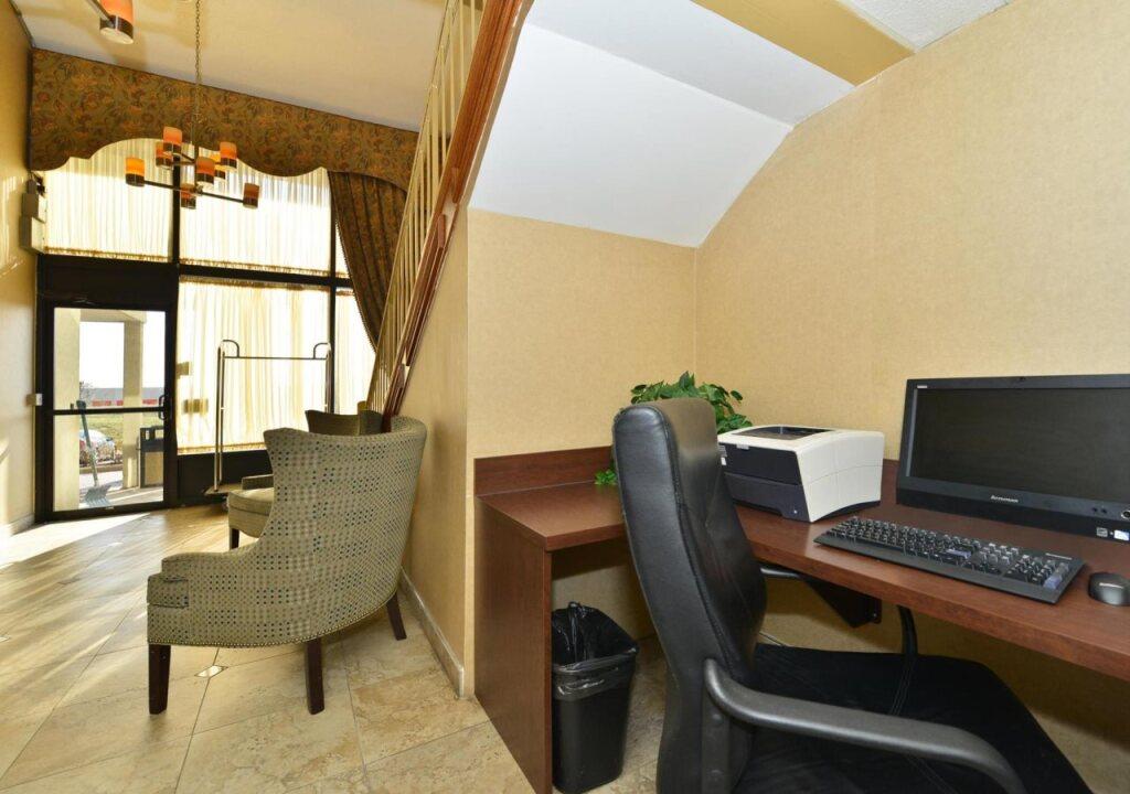 hotel image 10
