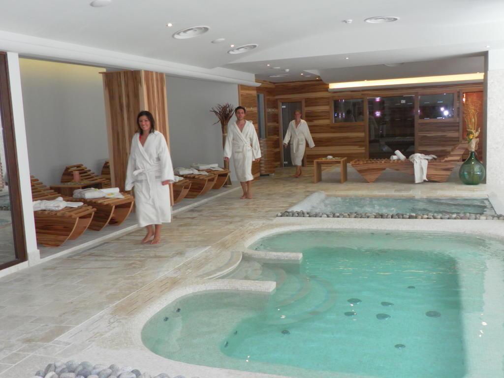 hotel image 10