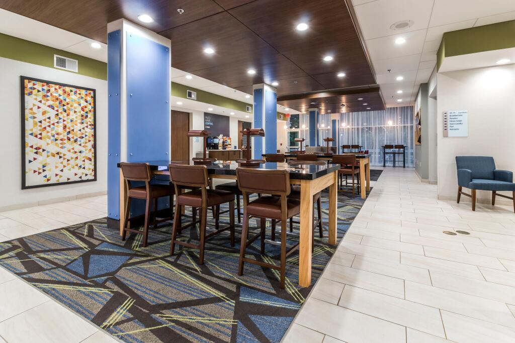 hotel image 10