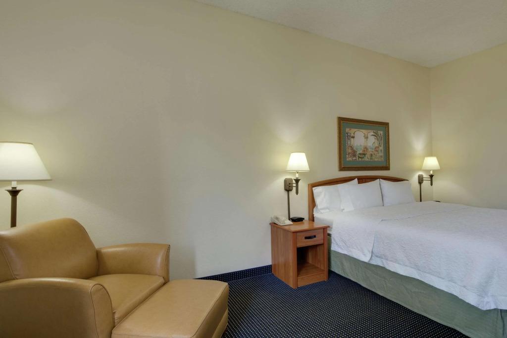 hotel image 16