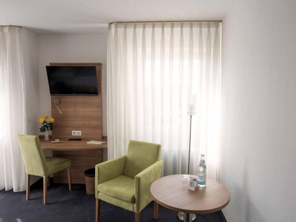 hotel image 12