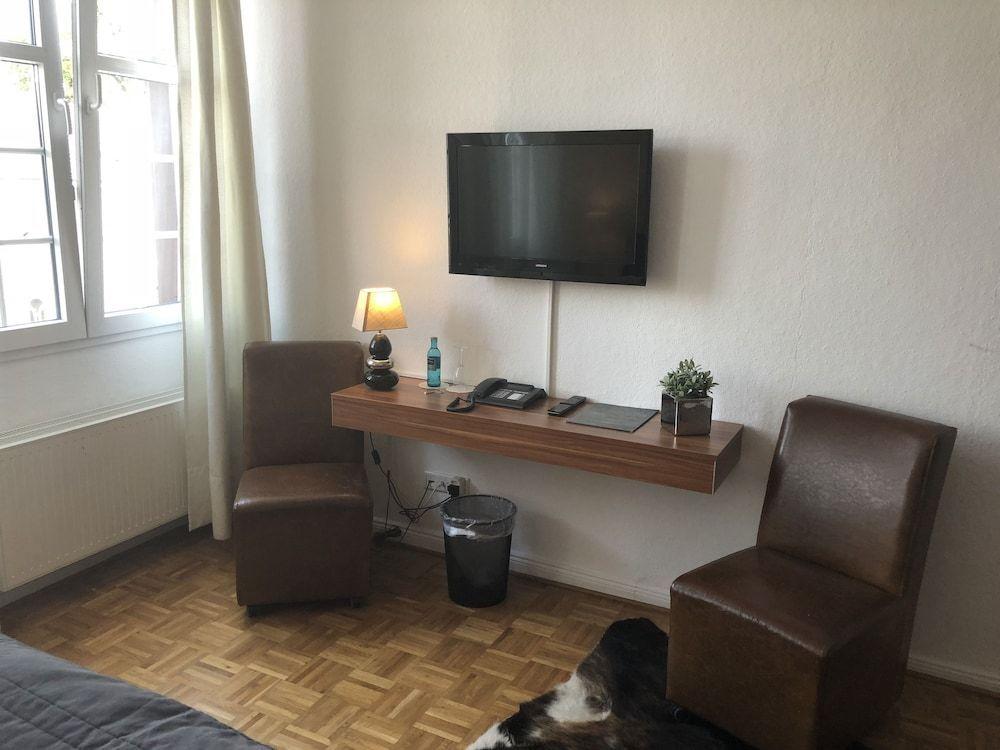 hotel image 16