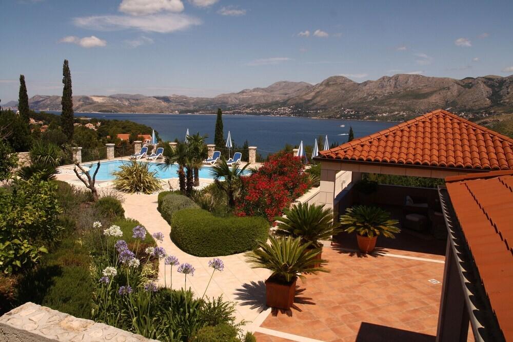 hotel image 13