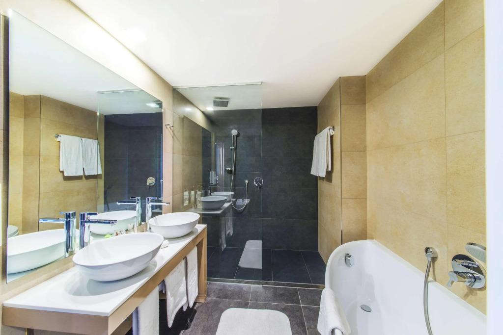 hotel image 92