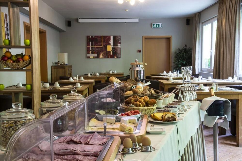 hotel image 12