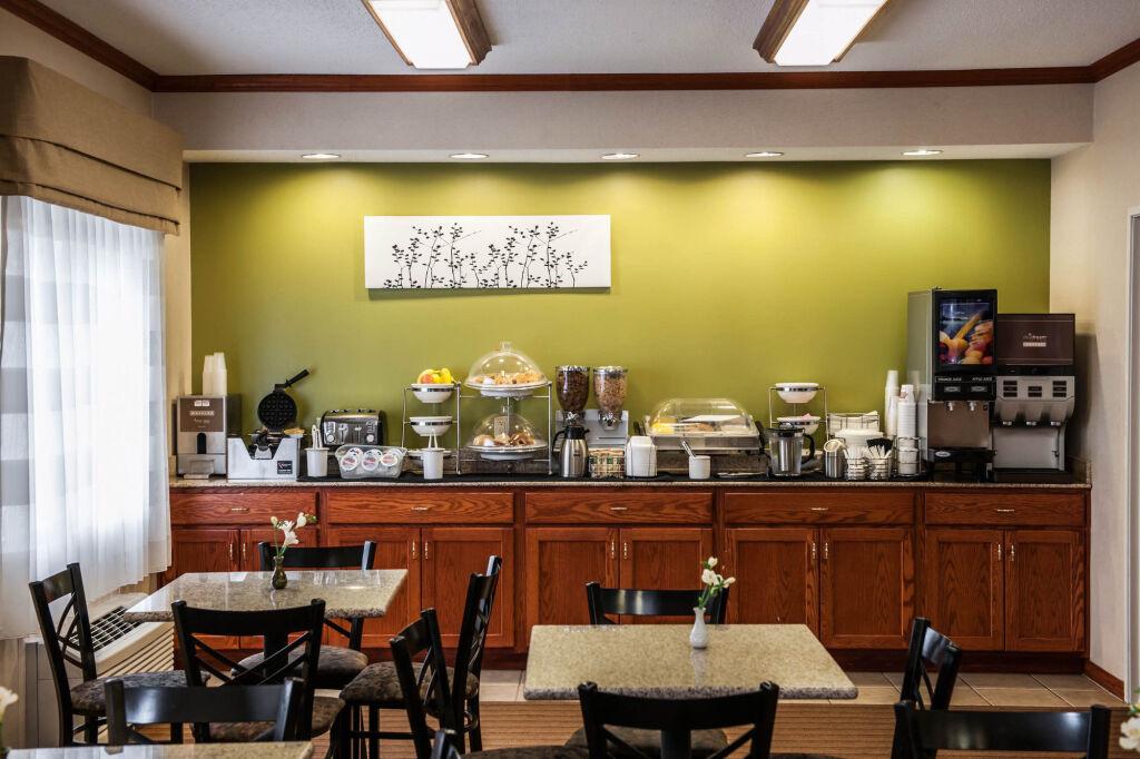 hotel image 10