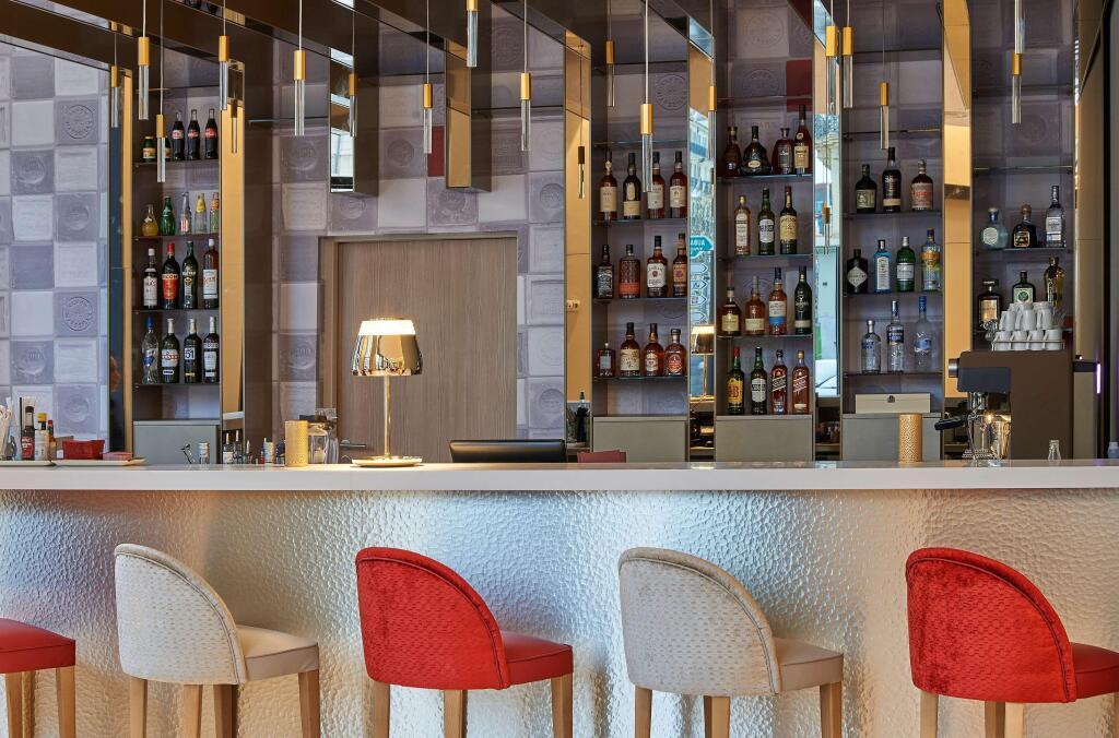hotel image 9