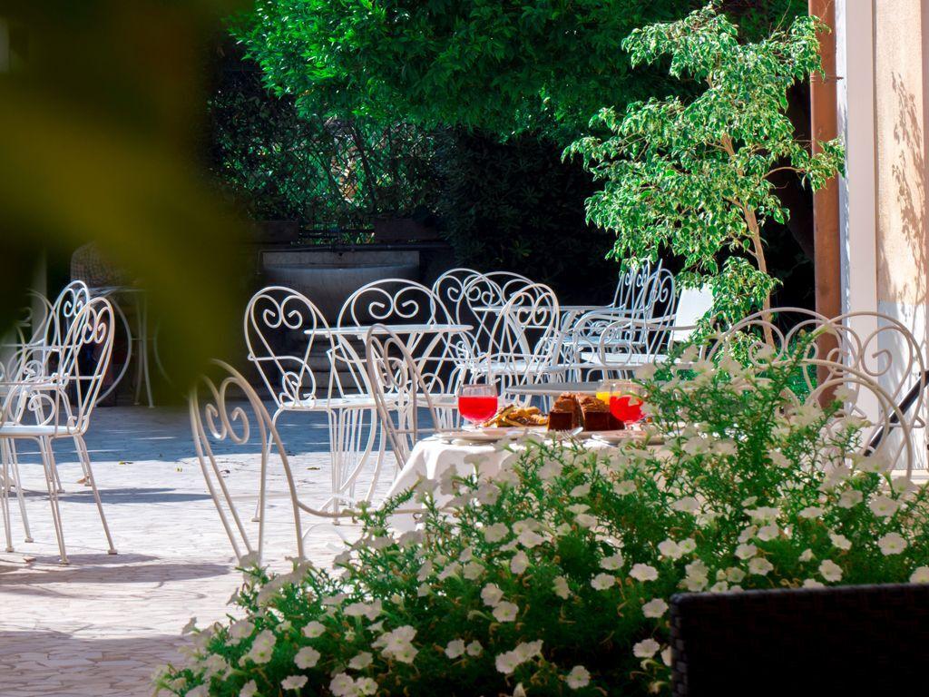 hotel image 8