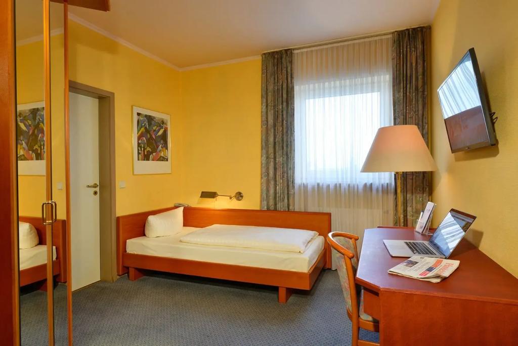 hotel image 10