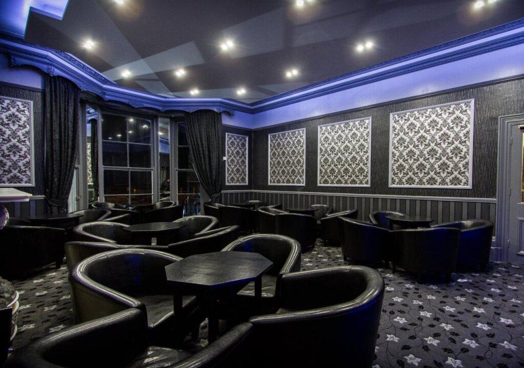 hotel image 13