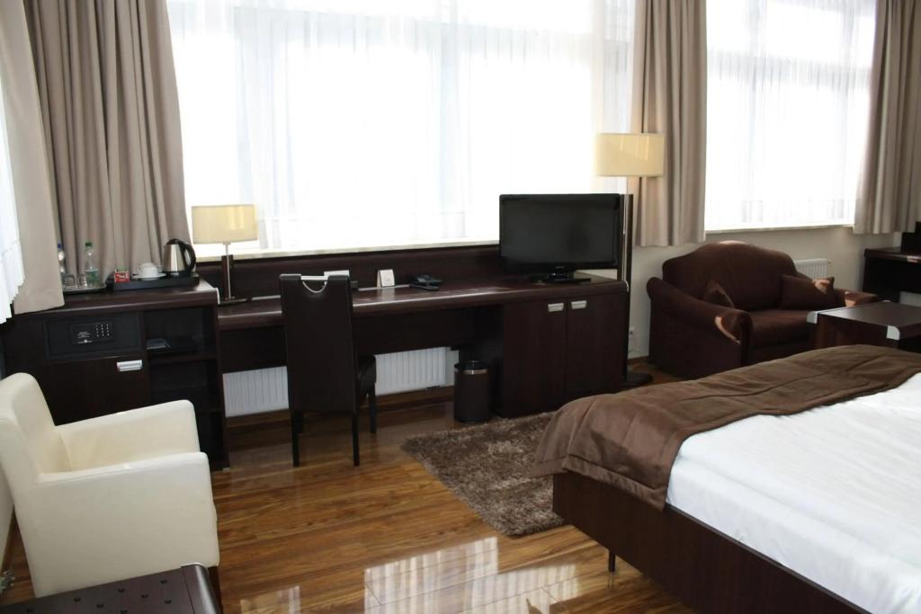 hotel image 36