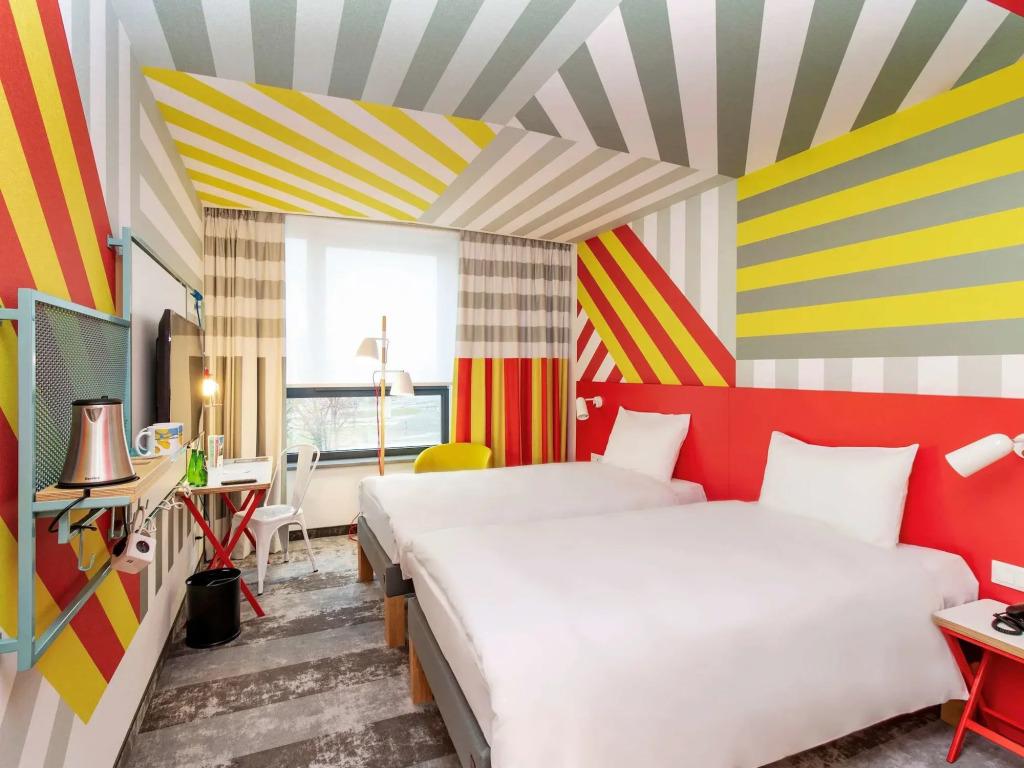 hotel image 9