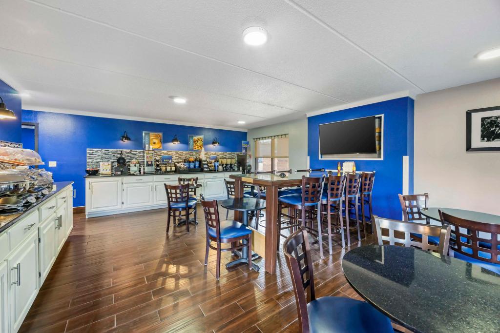 hotel image 12