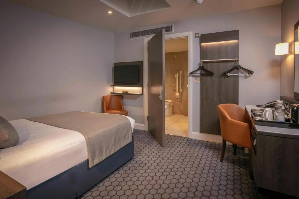 hotel image 10