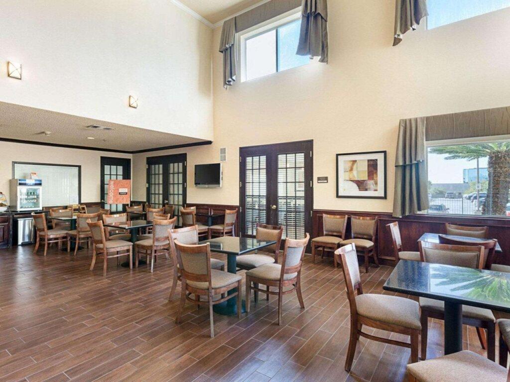 hotel image 9
