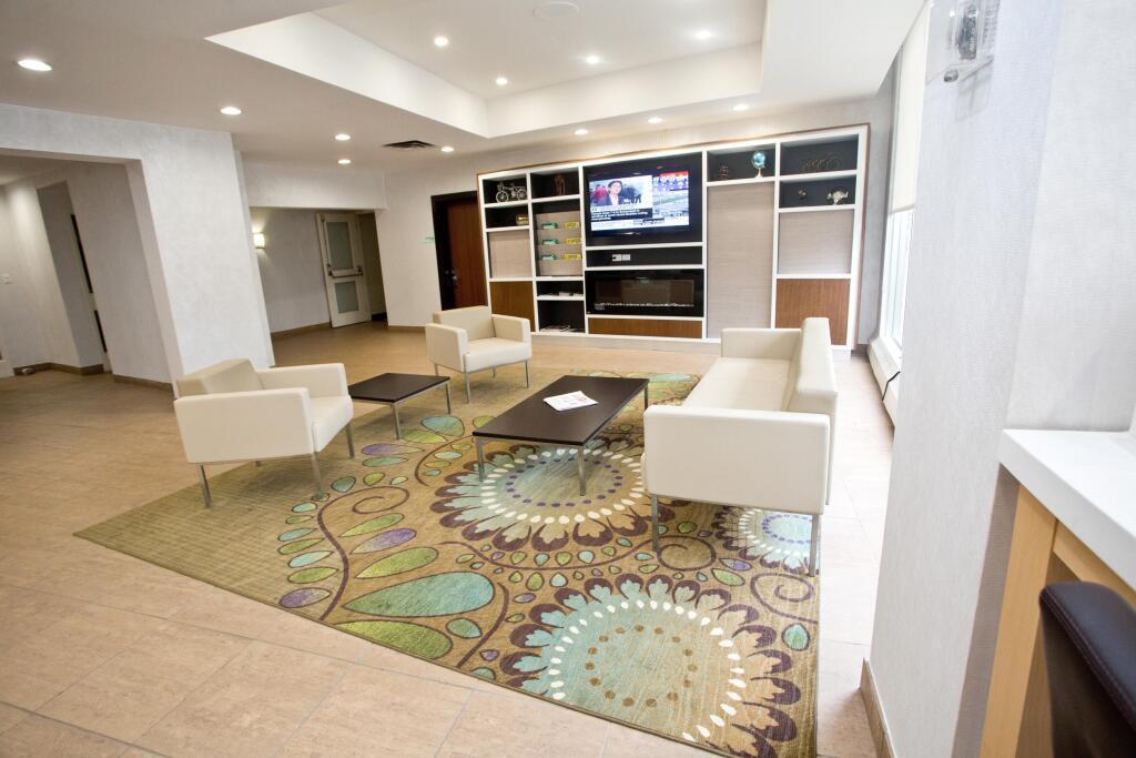 hotel image 16