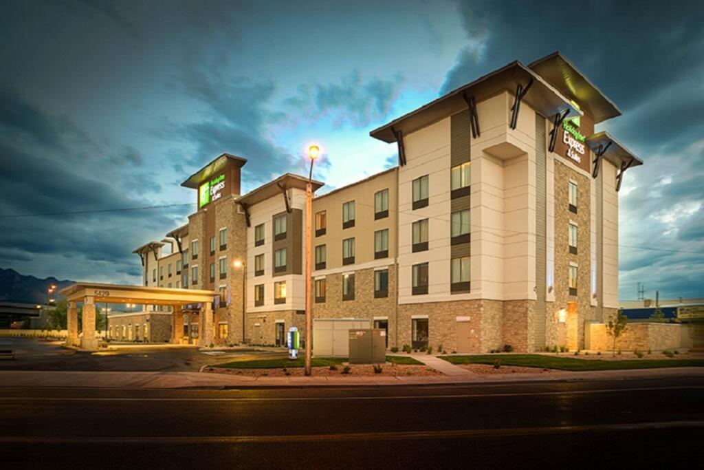 hotel image 10