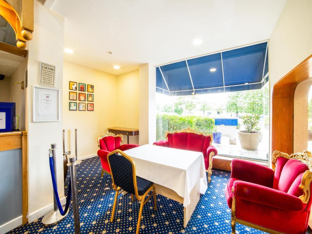 hotel image 77