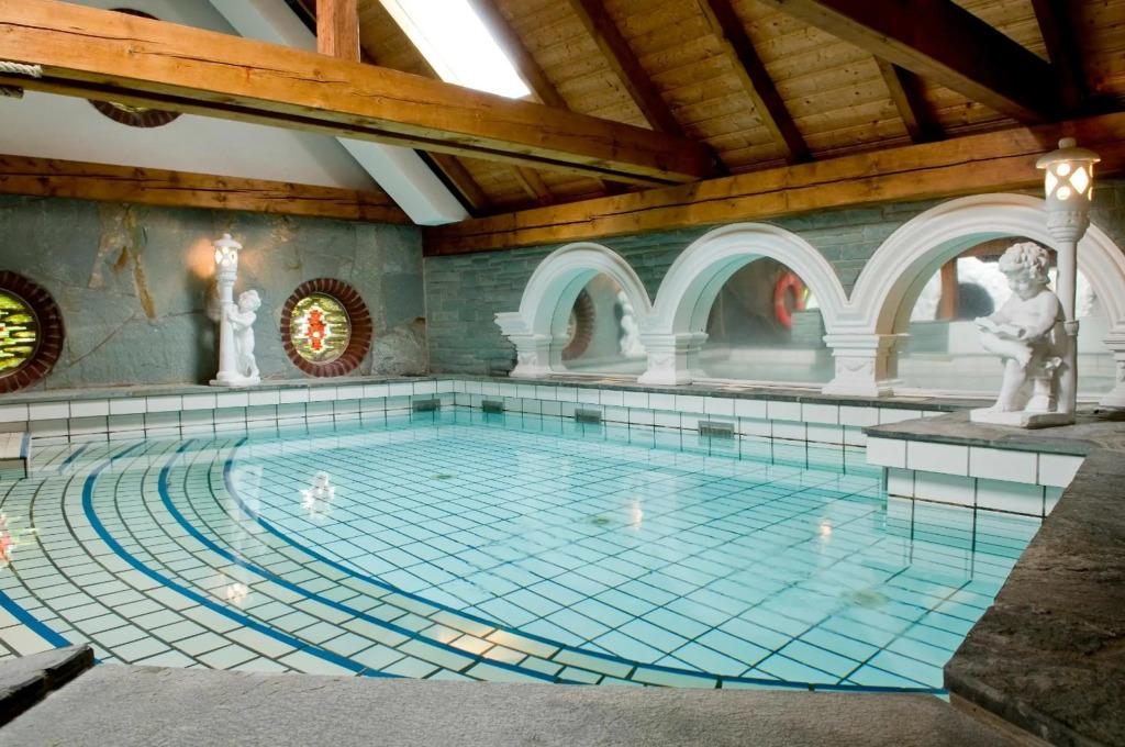 hotel image 9