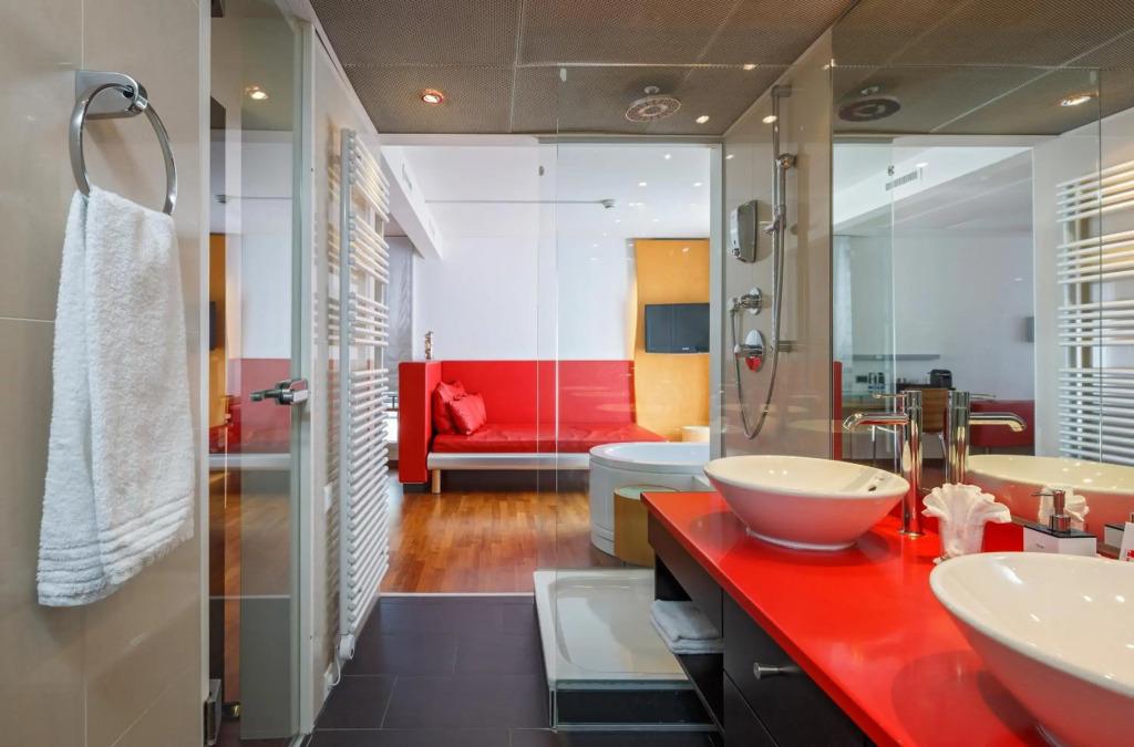 hotel image 13