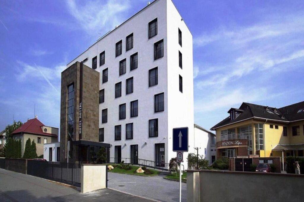 hotel image 11